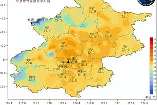 记者：自客战阿森纳受伤后，格纳布里首次恢复有球训练